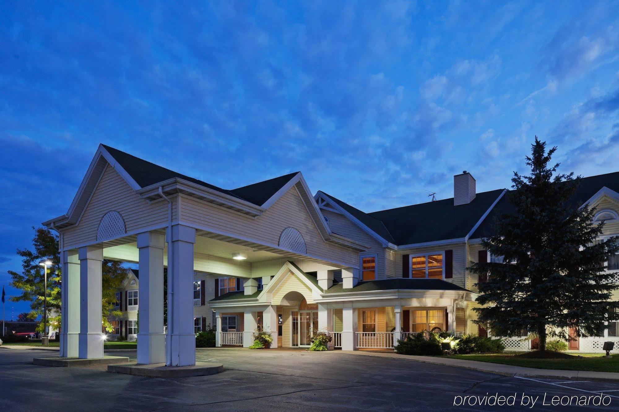 Ashwaubenon Country Inn & Suites By Radisson, Green Bay, Wi מראה חיצוני תמונה