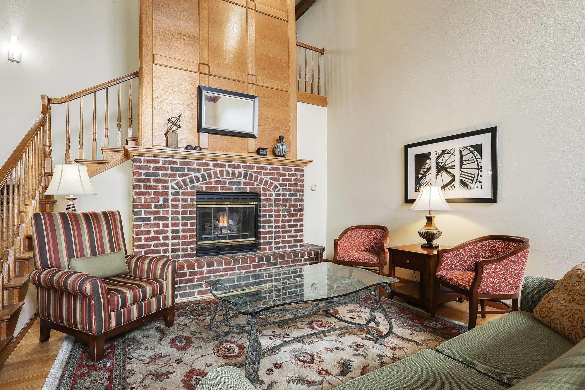 Ashwaubenon Country Inn & Suites By Radisson, Green Bay, Wi מראה חיצוני תמונה